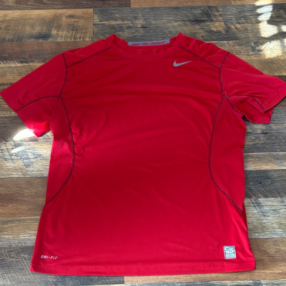 Nike Pro‎ Combat Shirt Mens XL Red Fitted Dri Fit Short Sleeve Active